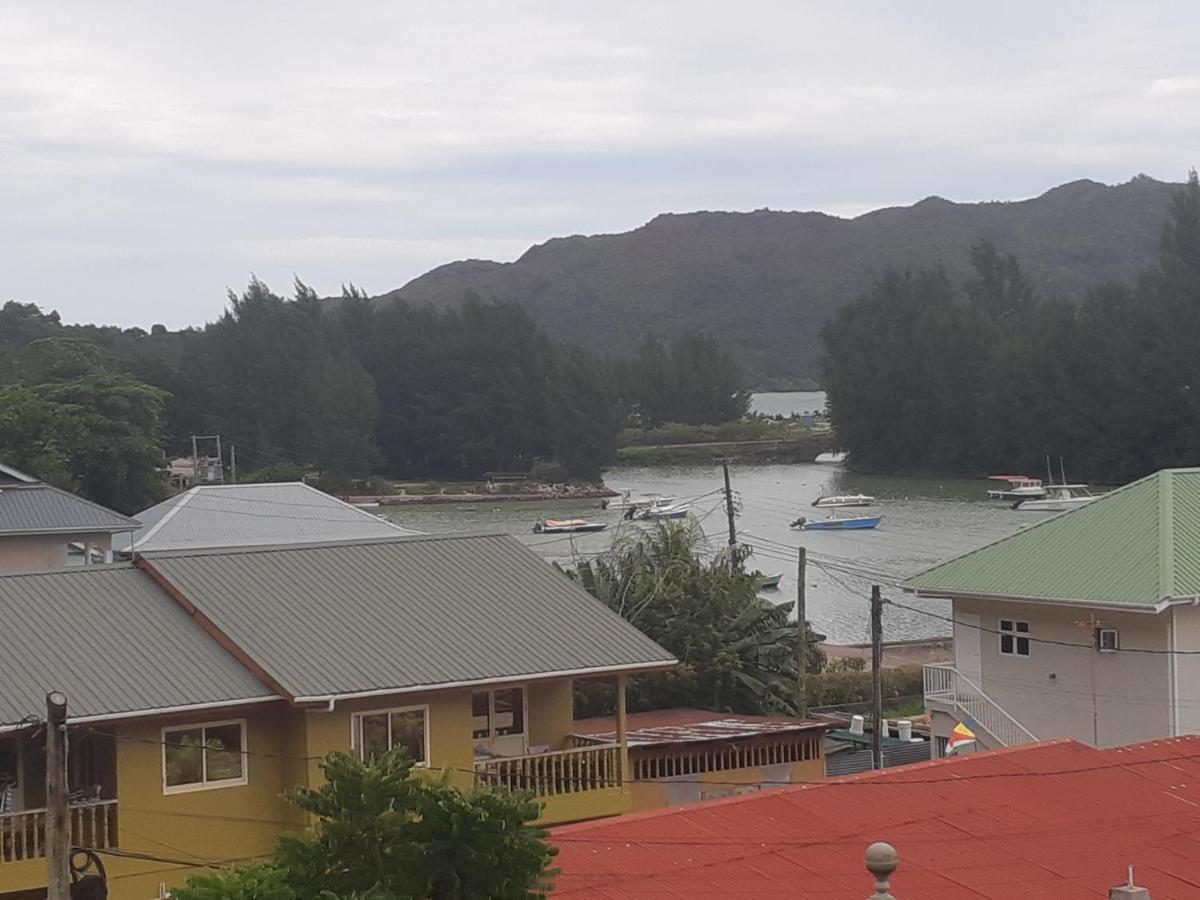 La Residence D'Almee Guesthouse Baie Sainte Anne Exterior photo